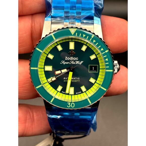Zodiac Super Sea Wolf ZO9310 Automatic Diver Stainless Steel Jubilee Bracelet - Picture 9 of 17